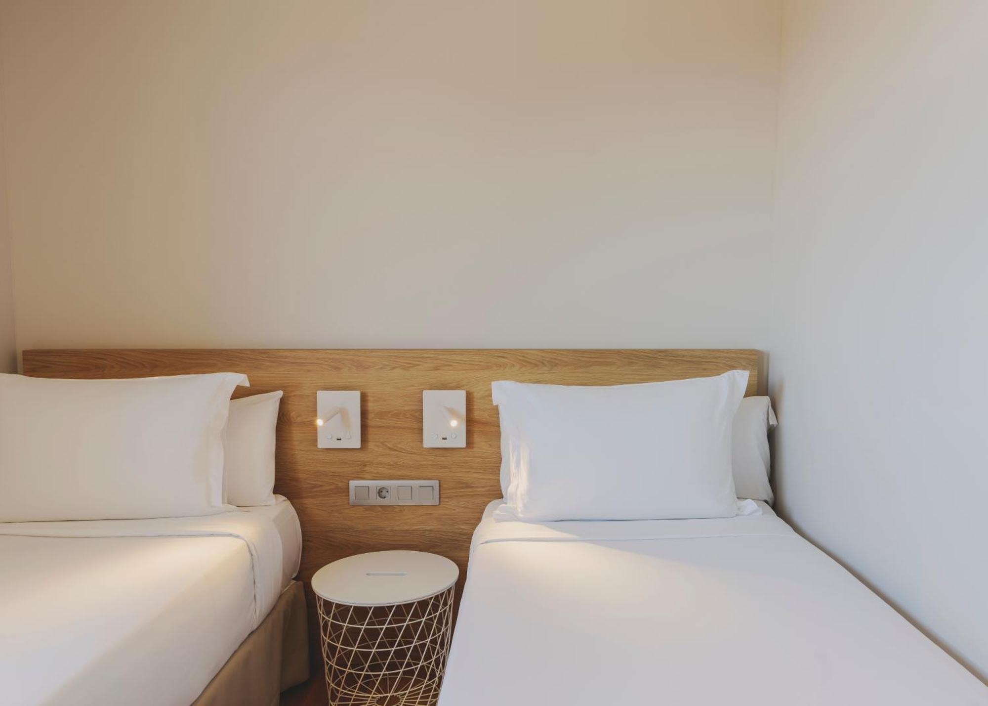 Apartamentos Roses Platja Extérieur photo